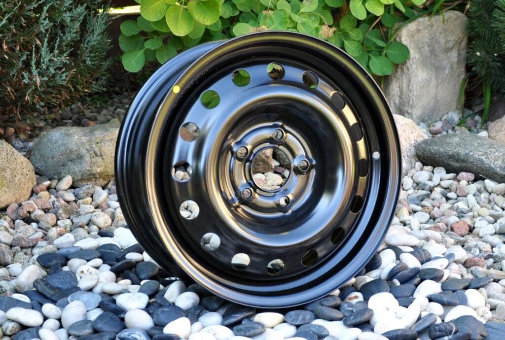 Lemezfelni és Suzuki Swift felni