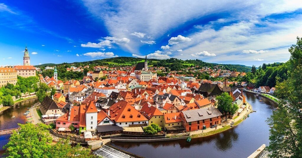 Történelem, sör és kastélyok nyomában: Felejthetetlen körutazás Csehország szívében